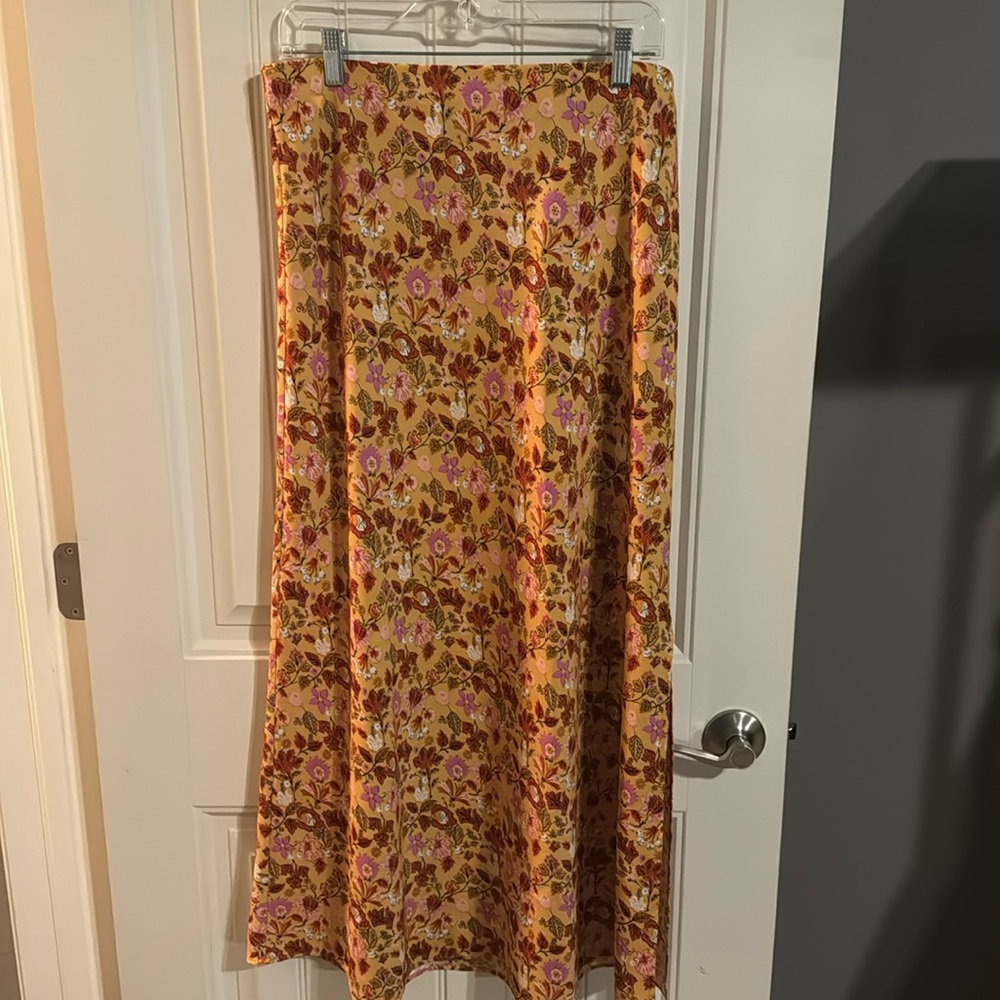 LOFT Skirt